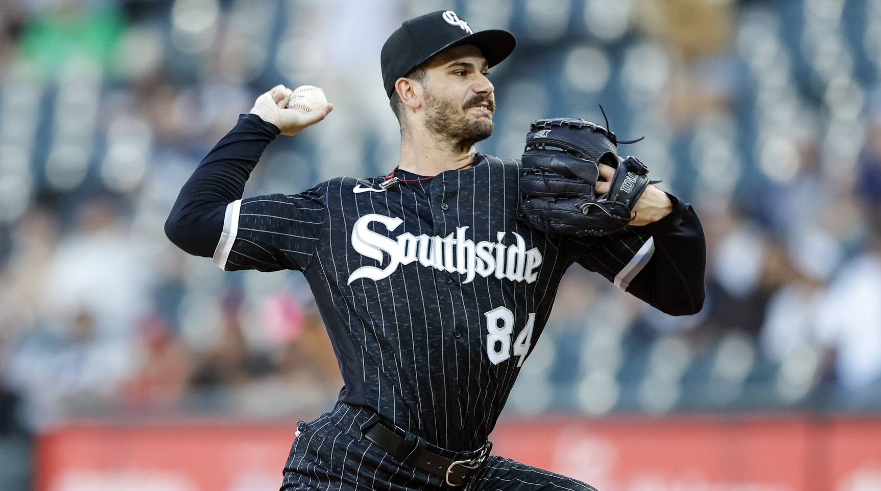 White Sox starter Dylan Cease throws a pitch in a game.